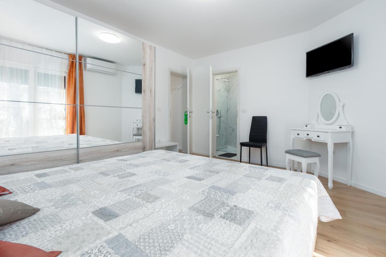 Apartman Porec Center Sea Buitenkant foto
