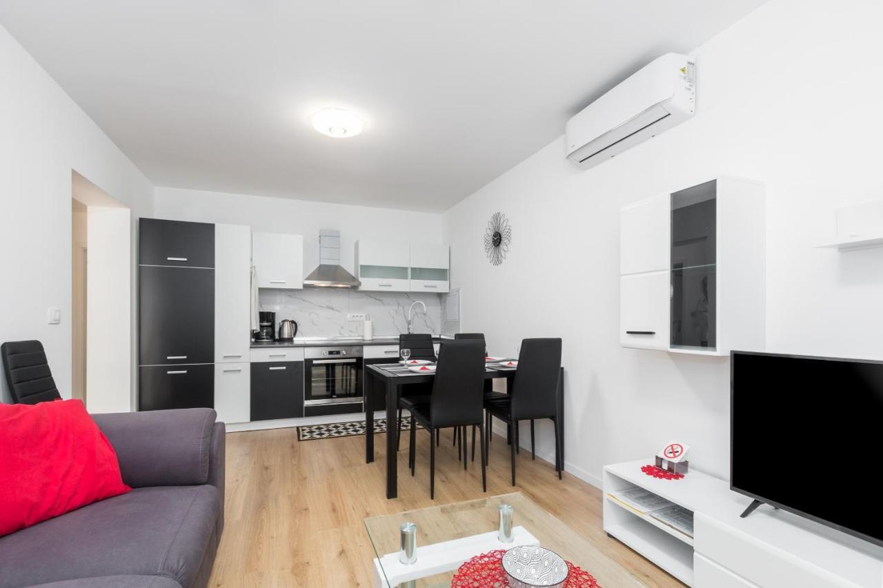 Apartman Porec Center Sea Buitenkant foto